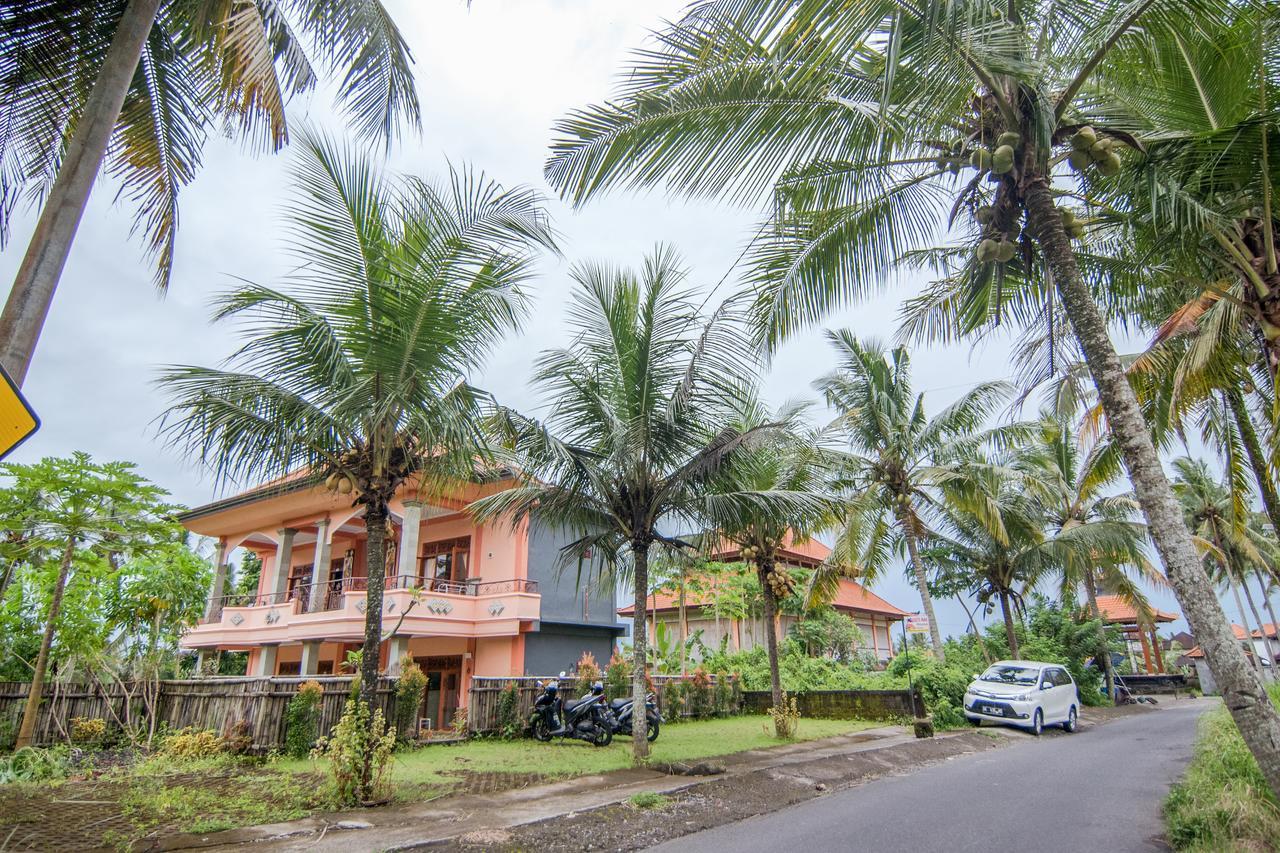Hotel Gusti Rai House Ubud Esterno foto