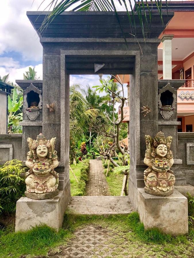 Hotel Gusti Rai House Ubud Esterno foto