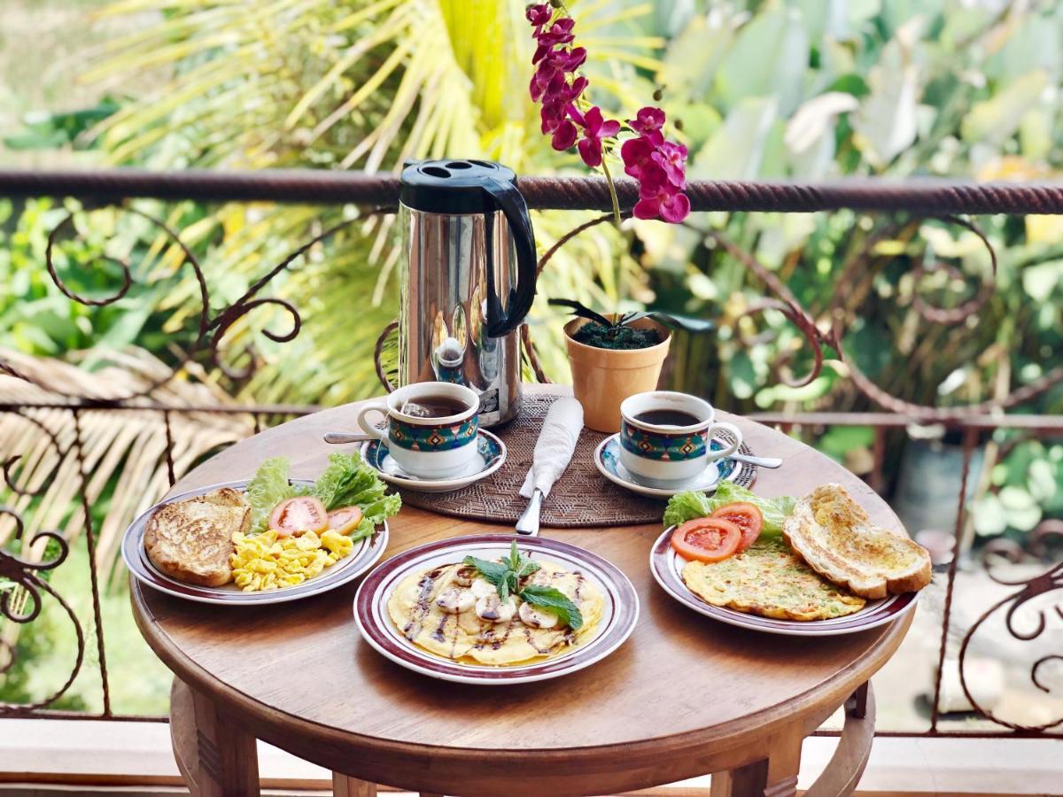 Hotel Gusti Rai House Ubud Esterno foto