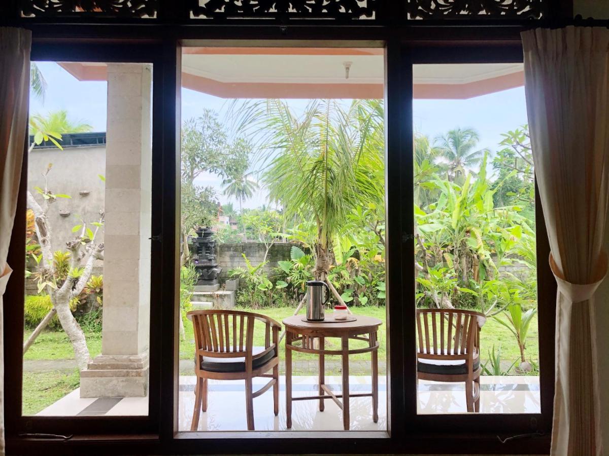 Hotel Gusti Rai House Ubud Esterno foto
